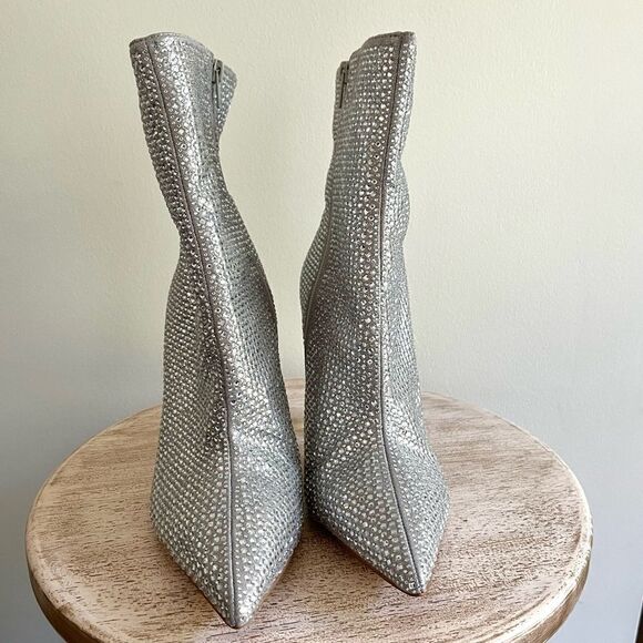 Steve Madden Vivy Silver Rhinestone Embellished Booties With Clear Heel Side Zip - Picture 5 of 9